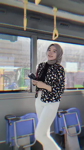 🖤🤏🏻🤪 #transjatimkoridor1 #transjatim #transjatimcrew #pramugaribus 