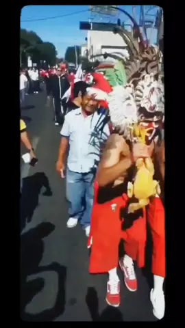 🇦🇹 LA PERRA BRAVA DEL BARRIO 🇦🇹 #AmericavsToluca #PerraBrava #ligamx #hinchas #tolucafc #parati #viral 