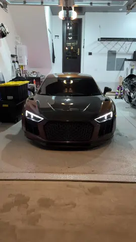 Off to save the city 🦇 #supercars #streetbike #300hp 