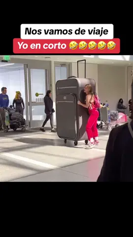 #viaje #maleta #🤣🤣🤣🤣 #funnyvideos #gracioso #aeropuerto 