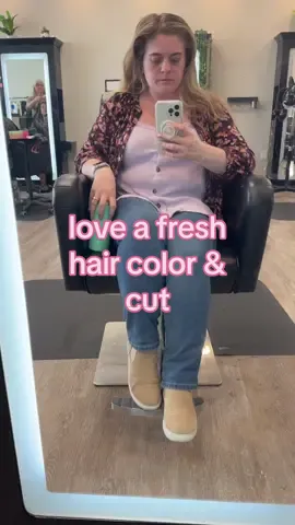 ok but my hair stylist is absolutely phenomenal!!! My hair is officially bachelorette & bridal shower READY! #bridetobe #bridalhairinspo #blonderefresh #balayageinspo 