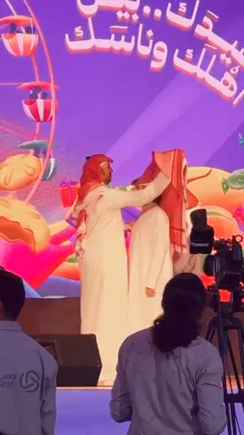 اولاً شكر للجمهور الكريم على الحضور والتقاط التفاصيل والكواليس ثانياً اتمنى تشاركونا بتعليق على المقطع : 👇🏻#زياد_بن_نحيت #نايف_بن_نحيـت #عنيزة  @زياد بن نحيت 