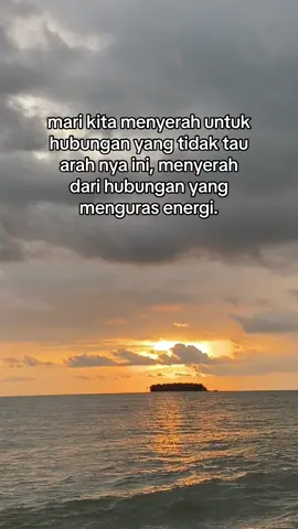 gapapa kita juga manusia ada capek nya. kamu berhak bahagia🫶🏻