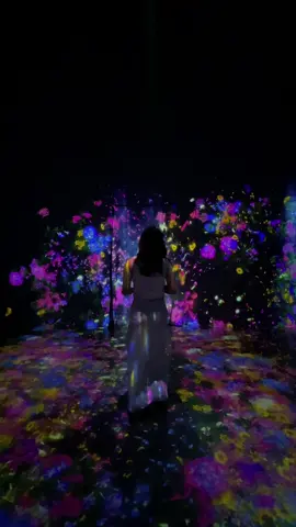 Must đi place: Art Science Museum Singapore 