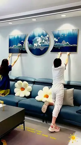 #paintingart #decorativepainting #decoration #porcelain #interiordesign #walldecoration #crystalporcelainpainting #painting #homeliving #goodthing #walldecor #wallpainting #fyp 