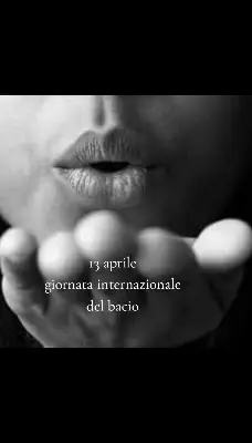 Ai baci. A quelli mai dati. E a quelli mai dimenticati. Ai baci dei bimbi. E a quelli al vento che arrivano ovunque. ~G. Salzan~