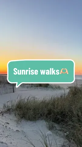 Saturday walks with friends🫶🏻🌅🌤️ #fyp #dayinmylife #MomsofTikTok #weightlosstransformation #beachvibes #fitnessmotivation #contentcreator #viraltiktok 