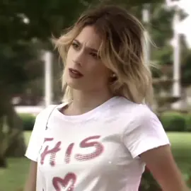 @TINI 's new era is making me feel nostalgic, so I decided to edit her best alter ego >> #tinistoessel #tini #violetta #violettaedit #violettacastillo #tiniedit #martinastoessel 