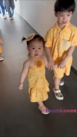อัญญากับพี่ธีร์ หนุ่มไมโครเวฟ ☺🥰❤ #aiwaanya #อัยวาอัญญา #beamkawee #BeamOiltwinbabies #beamoilchannel   #beamoildoubletwins #Aiwarin #Anyarin #อัยย์วาริน #อัญญ์ญาริน #TheePhee #TP 