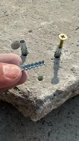 Nỏ ra bao chắc Bắt Tường, Bắt Bê Tông Chắc Chắn! #dotrongnha68 #SửaChữa #DụngCụHỗTrợ #VítNở #KêSắt #BắtTường #BắtBêTông #SữaChữaNhàCửa #DIY #HomeRepair #Tools #FixingTips #Construction #Handyman #BềnChặt #ChấtLượng #SắcBén