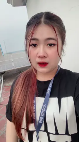 ចាំគេចេះក្បត់បងចាំមកស្រឡាញ់អូន💖