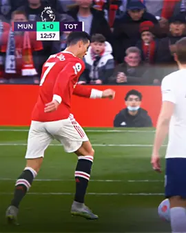 Kỉ niệm🥰|#ronaldo#cristianoronaldo#cr7#bóngđá#bongda#edit#minhchill🎵🎧#trend#trending#chill#manchesterunited#Manutd#fypシ゚viral#viral#view #4k#xh#xuhuong 
