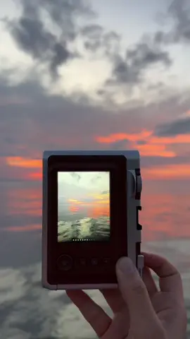 الاكثر طلب😍  #instaxminievo #instax #camera #fyp #اكسبلور #foryoupage #اكسبلورexplore 
