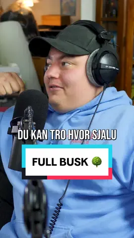 Full busk på David 🌳👹 #idioti #idiotipod #idiotipodcast #patrickgreve #davidmagnussen #podcast #podkast #fyp @davidmagnussen1 @patrickgreve 