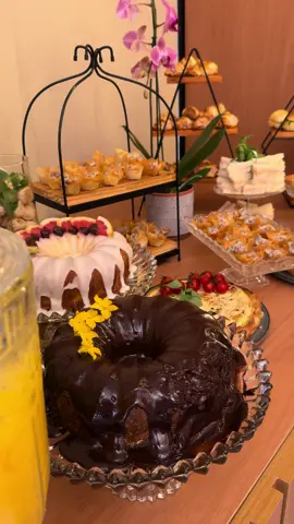 Mesa para a inauguracao da Clinica Rennova 🥰