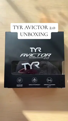 Unboxing the TYR Avictor 2.0 tech suit 🤩 Pick yours up on our site today! #techsuit #unboxing #swim #swimming #swimwear 
