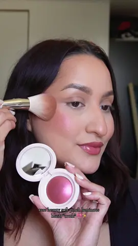 @Rare Beauty soft pinch luminous blush “truth” #rarebeauty #softpinchluminouspowderblush #rarebeautytruth #powderblush #rarebeautymakeup #rarebeautyblush #blushtryon #tryonhaul #luminousblush 