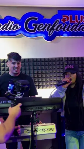 Sahbi chebab 3lî w ana chaba 3la madamtek jdid #cheba_souad #tchikou22 