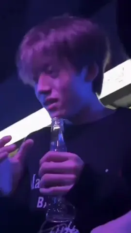 Dù thế giới có nghĩ gì về tôi, tôi chỉ muốn em thấy tôi là người mà em đã chọn và luôn tin tưởng. #pangbowen #庞博文 #yfpシ #pangbowen2004 