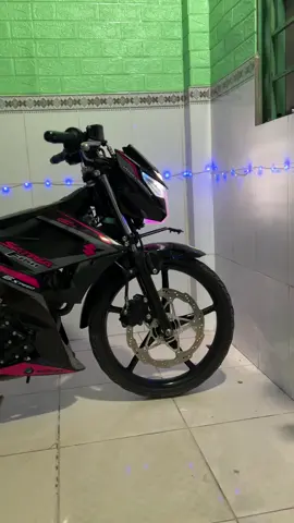 gắn 2 cái ốp đen cứng xe hơn #xuhuong #satriaf150 