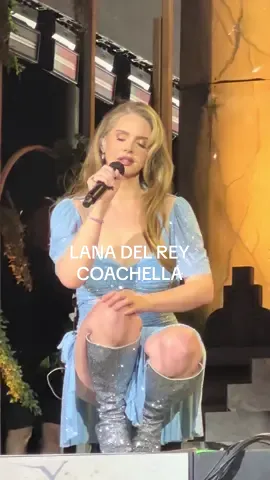 Lana Del Rey looks mesmerizing performing Summertime Saddness at Coachella @Lana Del Rey #coachella