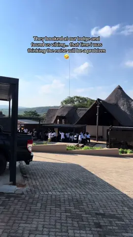 talk about bringing a vibe.  . #fyp #vibe #didolar #party #limpopotiktoker #limpopo #southafrica 