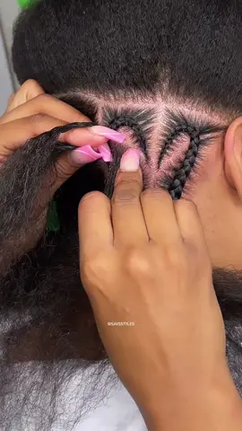 Heart Stitch Braids Tutorial by @Savs Styles  #stitchbraids #stitchbraidstutorials #feedinbraids #feedinbraidstyle #heartbraids #heartbraids❤️‍🔥❤️‍🔥 #fyp #foryou #viral #viraltiktok #foryoupage 