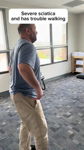 Sciatica pain and cannot walk normally##shorts #ringdinger #chiropractic #chiropractor #trending #asmr #sciaticarelief #sciaticapain #sciaticapainrelief 