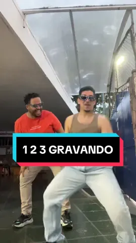 viciamo nessa dancinha @Uriel - Hoje gravando a serie da @Tety Vlogs ❤️