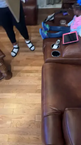 Well Granny Got new furniture & nyny kelp messing with buttons 🤣🤣 ##funnyvideos##funnymoments##grandma##grandchild##funny##kids##halarious##laugh##fyp##fypシ゚viral##makemeviral##makemefamouse##tiktok##yourfavorite##duo##fyppppppppppppppppppppppp##entertainment##nyny##funnykid##bestfriend##bestfriend