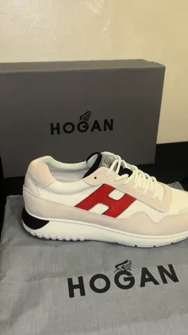Perfette per ogni momento  #hogan #brand #top10 #quality #newtrend #fashion #boutique 