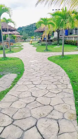 #felichidad #berlinnetflix  #villatunari🌴 #dinkongpark🦖🦍🦕shinahota #bolivia🇧🇴 