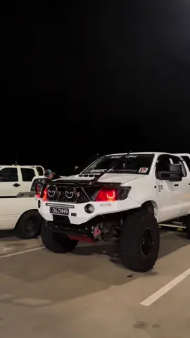 Doin bah #hilux #forbies #n70 #4bie #4x4 #4wd #aussieutes #lux 