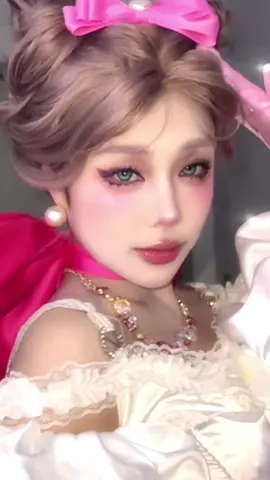 coquette makeup 🩷 #fyp #makeup #douyinmakeup #coquette #coquettemakeup #makeuptutorial #transition 