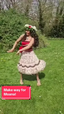 Make way for our brand new Hawaiian Princess! Lets see how ‘Far She’ll go! 🌺 #moana #makeway #hawaii #dance #hula #maui 