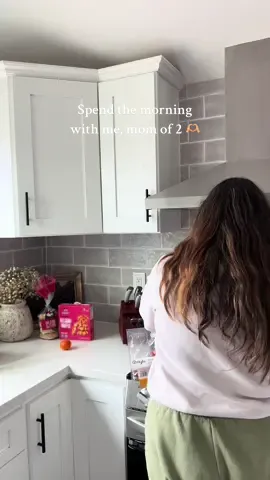 Our saturday’s are usually just another day 😅  Hope everyone has a great weekend 🤍 #morningroutine #morningasasahm #sahmlife #spendthemorningwithus #momof2 #2under2 #parati #fyp #foryou #sahmtiktok #momtok #mamadetiktok #mamasdetiktok #contentcreator #momcontentcreator 