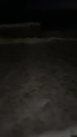 If you havent been to the beach at night its a must so beautiful🌊 #venicebeach #losangeles #beach #nightdoneright #satisfying #fyp 