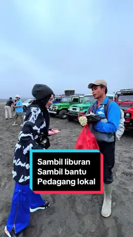 Kita yang memberi Kitalah yang sebenarnya diberkahi, semoga nanti giliran kalian ya🙌🏻❤️ #bromo #liburanramadhan 