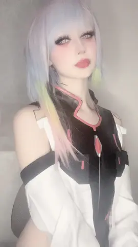 Everybody knows that I’m a good girl, officer ☺️ #cyberpunkedgerunners #lucycyberpunk #lucycosplay #cosplayer 