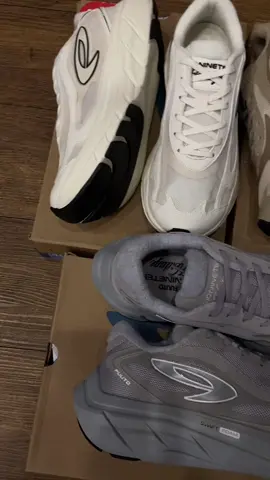 910 Fuuto Heritage🤩 Tersedia 3 Varian Warna : - WOlF GREY - SAIL - DESSERT SAND Dapatkan segera di @SportOutletid sekarang juga sob🙌 Jl Pemuda raya 1 RT.03/01 No.1e, RT.3/RW.1, Jati, Kec. Pulo Gadung, Kota Jakarta Timur, Daerah Khusus Ibukota Jakarta 13220 Marketplace Shopee : sport.outlet Tokopedia : sport_outlet TIKTOK : sportoutlet.co.id Wa admin : ‪+62 812‑1000‑1707‬ “BARANG ORI GA PERLU MAHAL” 🤪 #910 #910shoes #fuutoheritage #Running #casual #lokal #sportstyle #lokalbrand 