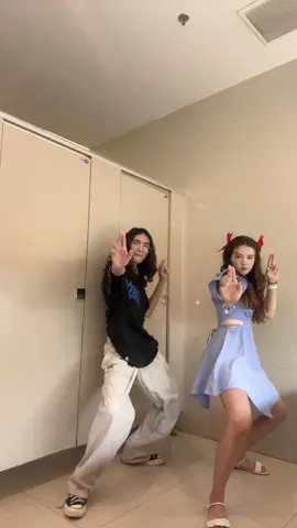 Kungfu Fighting🐼🤺 #trend #dance #kungfufighting #martialarts #dancinginthetoilet 