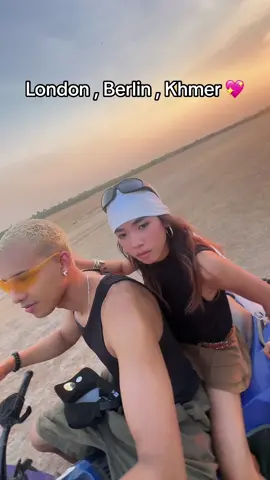 Have a good time with fam hahah💖🤲🏾🤣🤣🧟‍♀️ #peachybay 