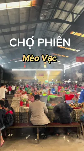 Chợ phiên Mèo Vạc là một trong những chợ phiên nổi tiếng nhất ở Hà Giang. Đến với phiên chợ này, du khách sẽ được hòa mình vào không gian đa sắc màu văn hóa của các dân tộc vùng cao. 📍Đôi nét về chợ phiên Mèo Vạc Chợ phiên Mèo Vạc nằm ngay tại trung tâm của thị trấn Mèo Vạc và là khu chợ lớn nhất của tỉnh Hà Giang. Chợ được họp duy nhất 1 lần/ tuần vào các sáng chủ nhật.#hagiang #dulichvietnam 