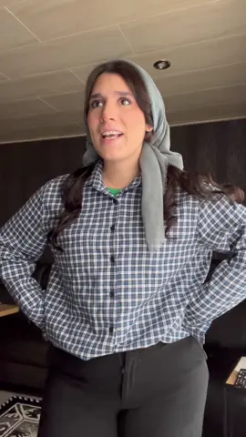 Mama vs Schwiegermutter Geburtstag 🥸 #comedy #fypシ #fürdich #viral #familie #family #mamatochter #mama #schwiegermutter #fürdichseite #lustigevideos   