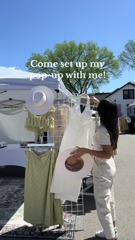 Come set up my pop up with me!  #boutiqueowner #dayinthelife #boutiqueownerdayinthelife 
