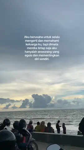 Meskipun begitu aku tetap mencintai mereka. #sadvibes #MentalHealth #fypシ #foryou #stories