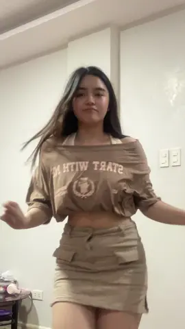 so obsessed with lili 😍 #ourseez #ourseezkoreanstyle #ourseeztop 