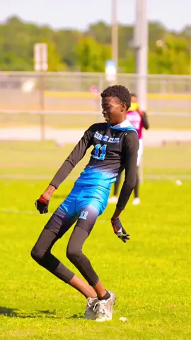 Celly on bling bow 🥶🔥 #7on7 #7on7football #sports #football #bossmandlow 