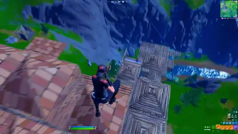 3 kills in 0.9 sec #fyp #fortnite #fortniteclips #crazy 