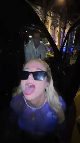 It’s time to CARRY ON by listening to our new single with @Daniel Richter (LINK IN BIO) “I just wanna run away to find another place to be okay one day.” #newmusic #newmusicalert #popmusic #dancemusic #edm #carryon #thetwinz #danielrichter #fyp